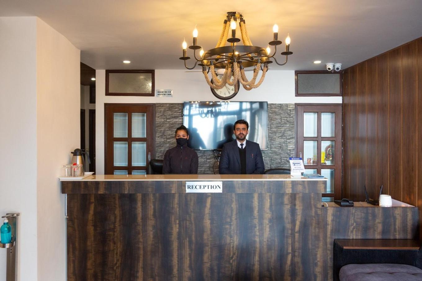 Hotel Park Royale Inn Массури Экстерьер фото