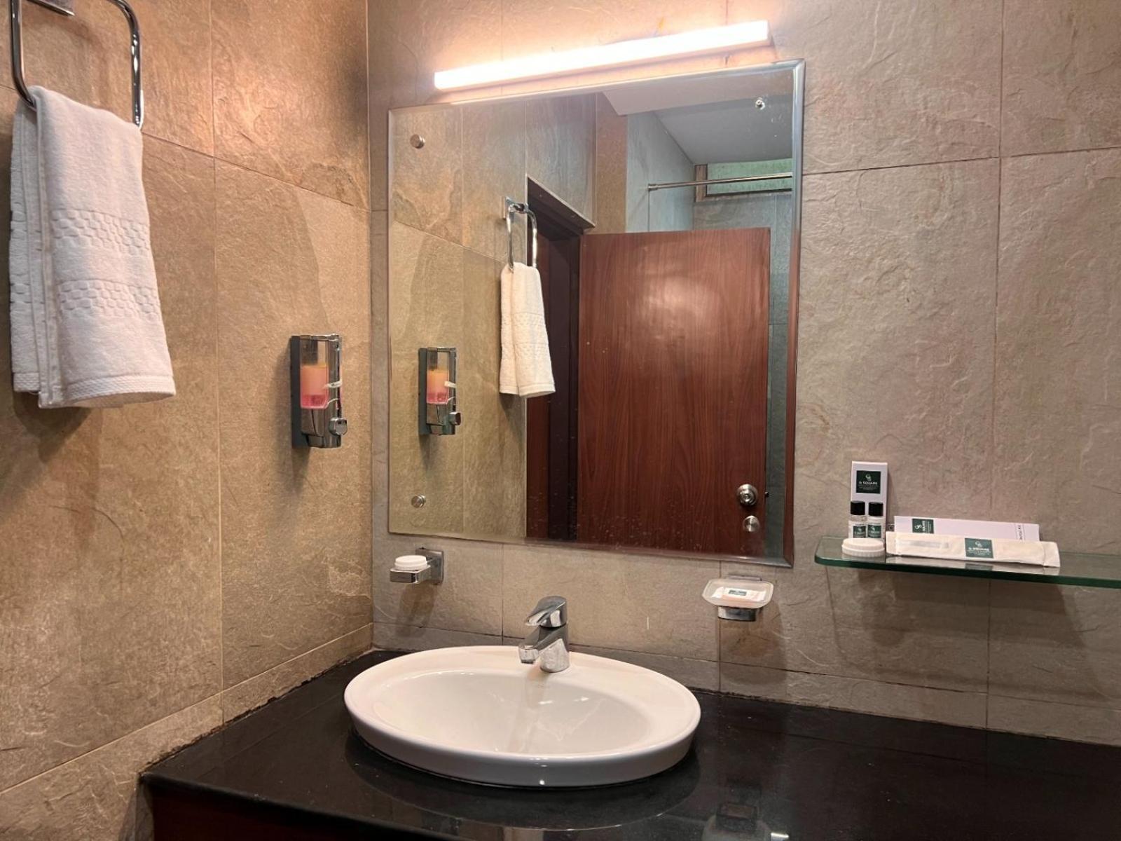 Hotel Park Royale Inn Массури Номер фото